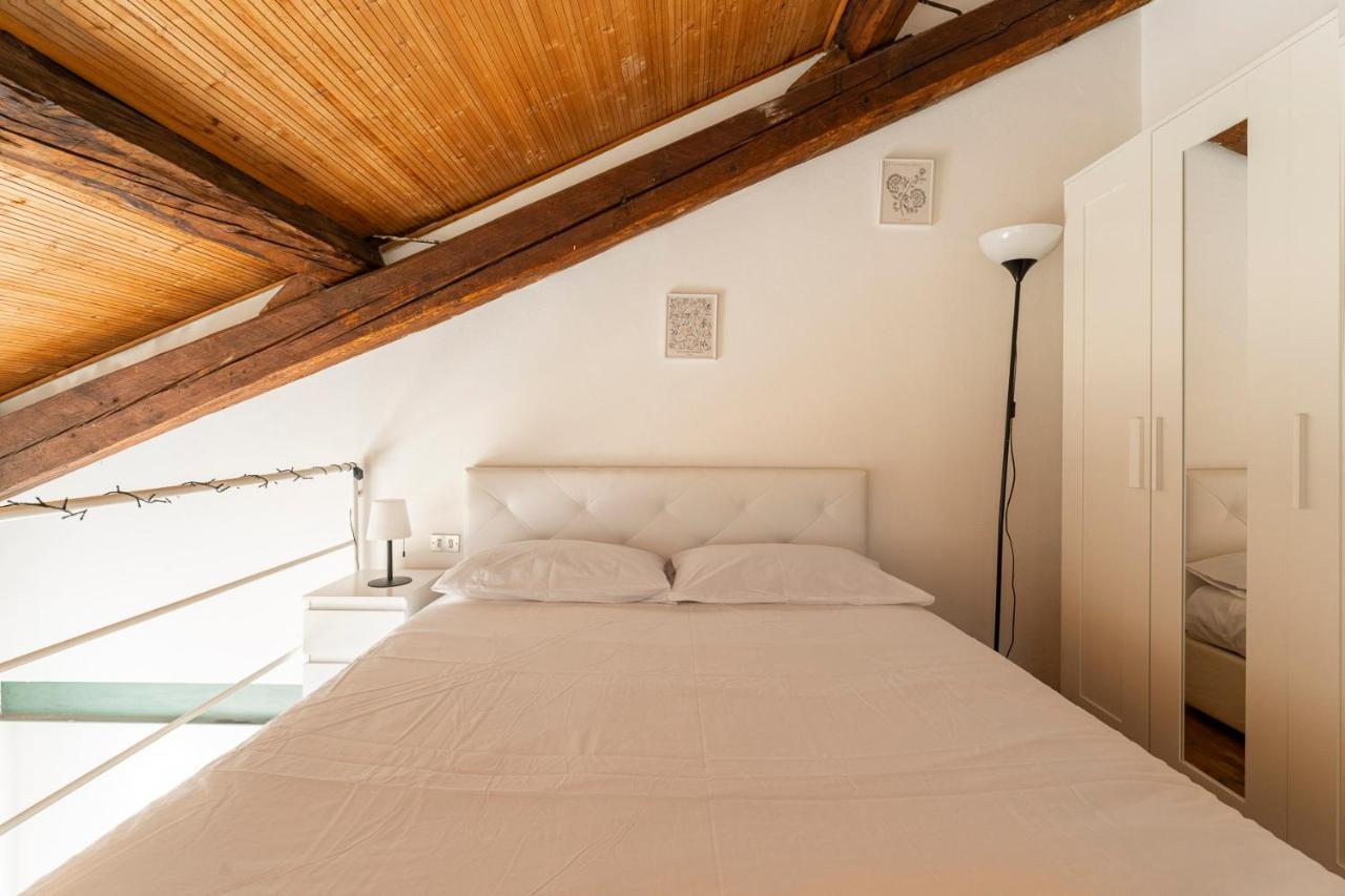 Appartement Loft Navigli Porta Genova à Milan Extérieur photo